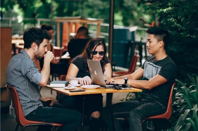 How a Localization Platform Can Boost Your Startup’s Global Reach