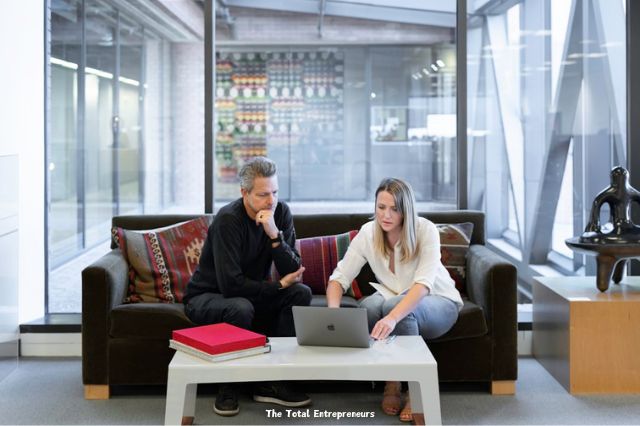 The Impact of Artificial Intelligence on Digital Customer Service
